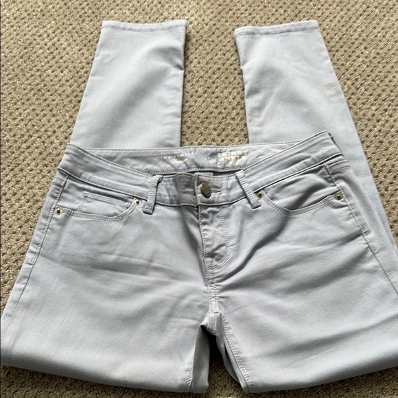 The Limited - Skinny Ankle 678 - Size 4 - Picture 2 of 5